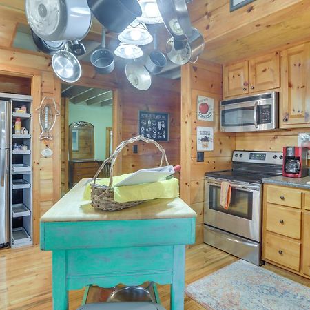Charming Fancy Gap Cabin With Deck And Gas Grill! Luaran gambar