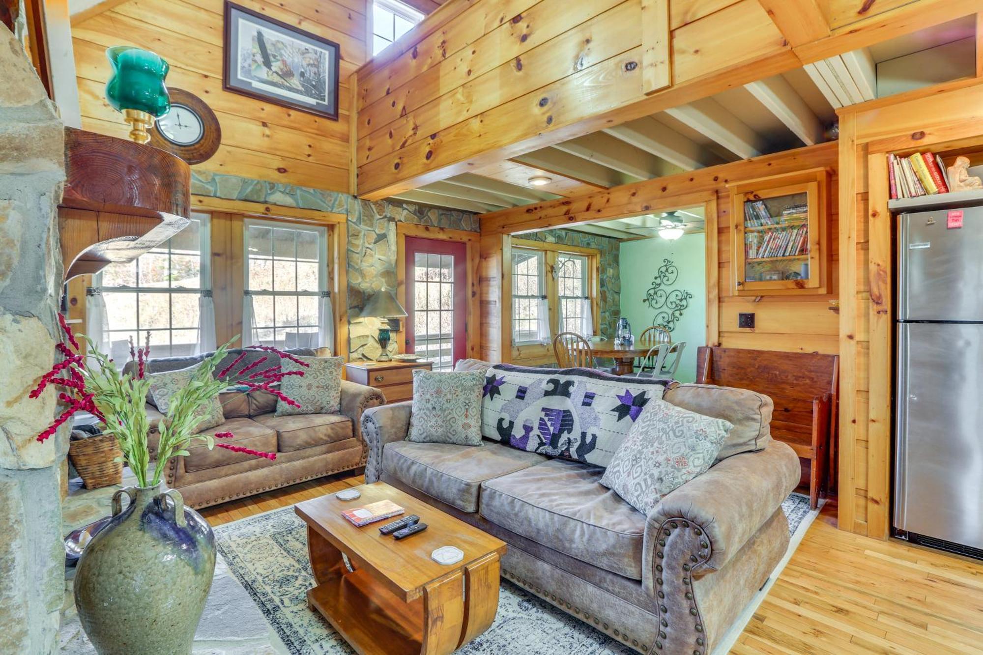 Charming Fancy Gap Cabin With Deck And Gas Grill! Luaran gambar